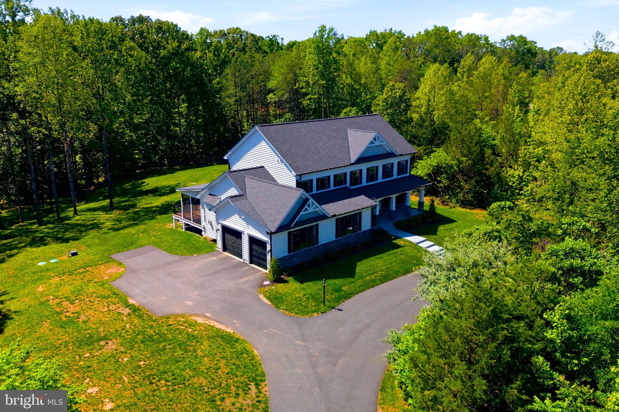 SULLIVAN ESTATES - Residential