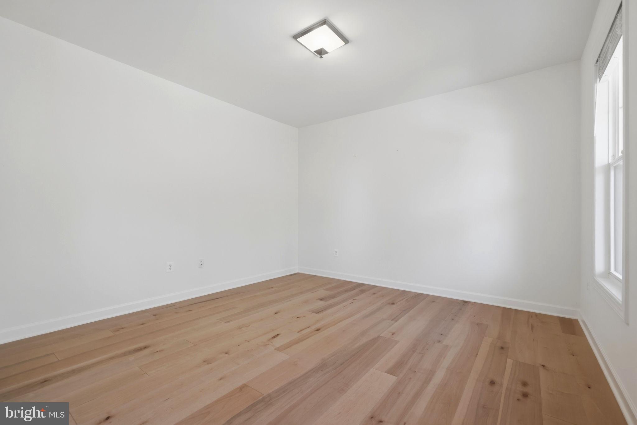 SULLIVAN ESTATES - Residential