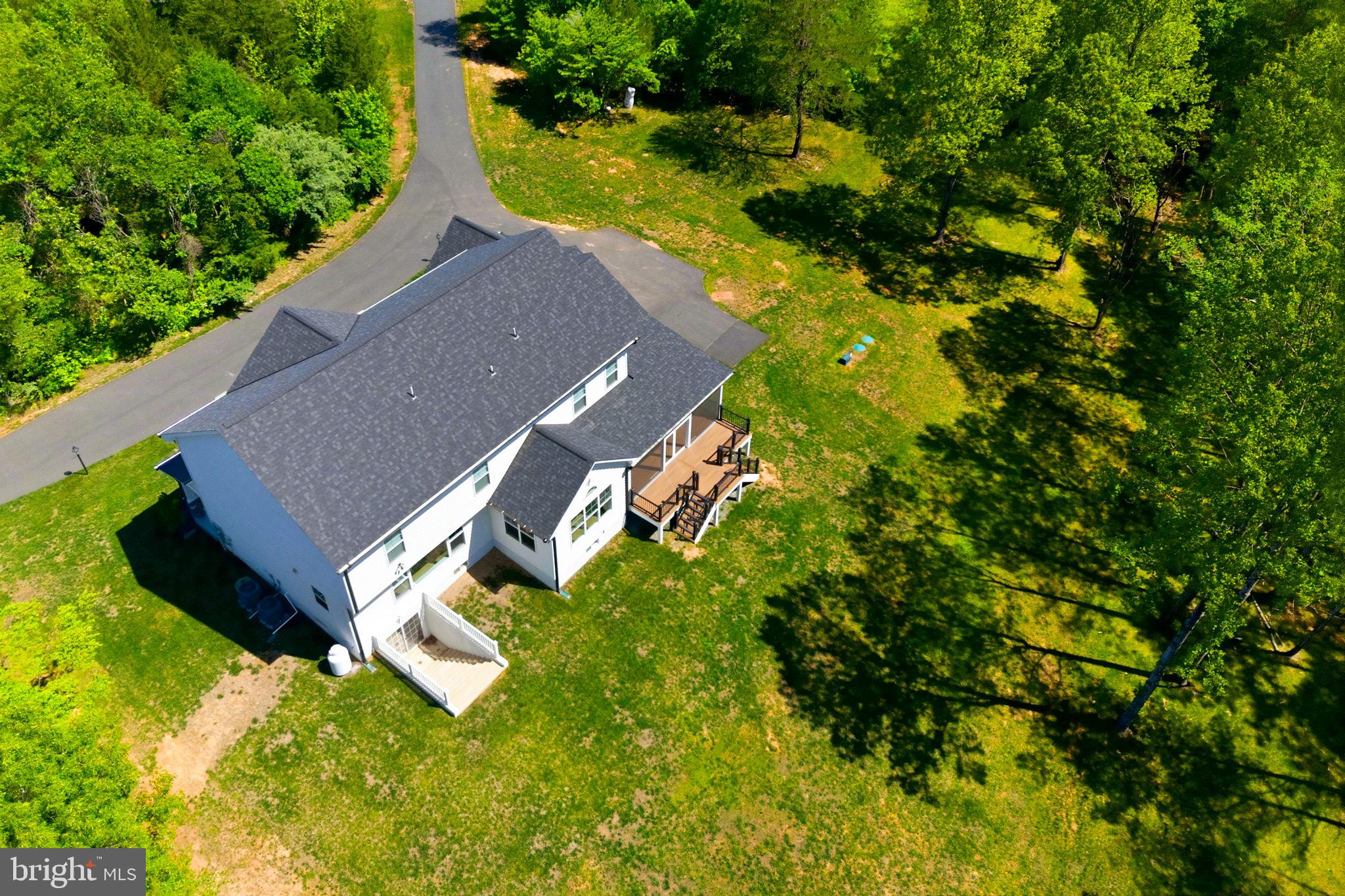 SULLIVAN ESTATES - Residential