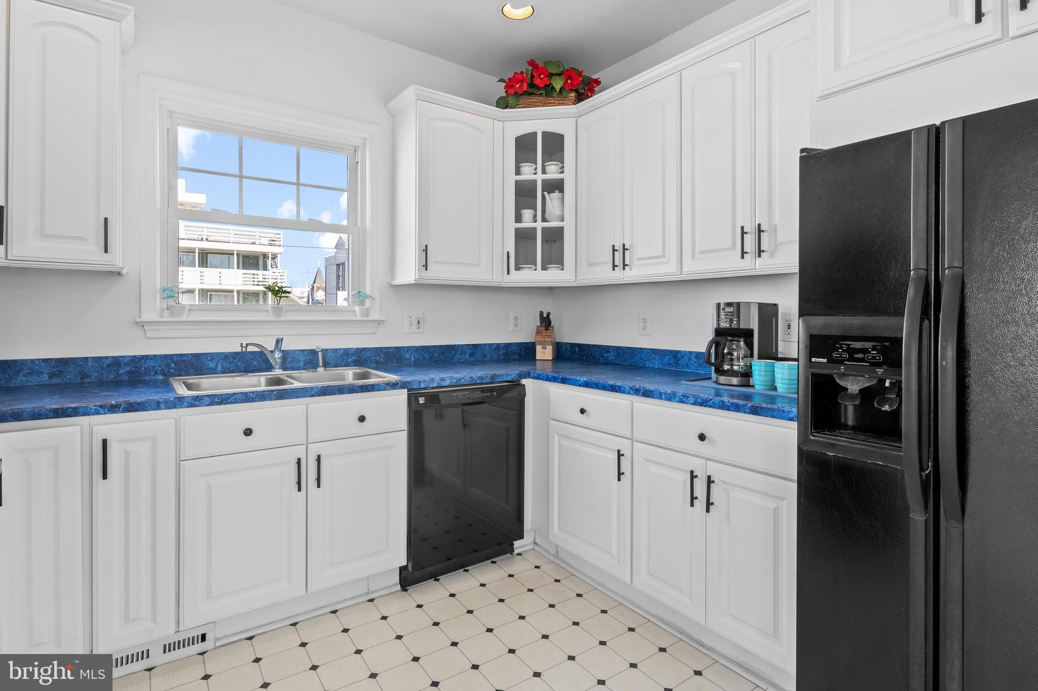 DOWNTOWN OC - Commercial Sale