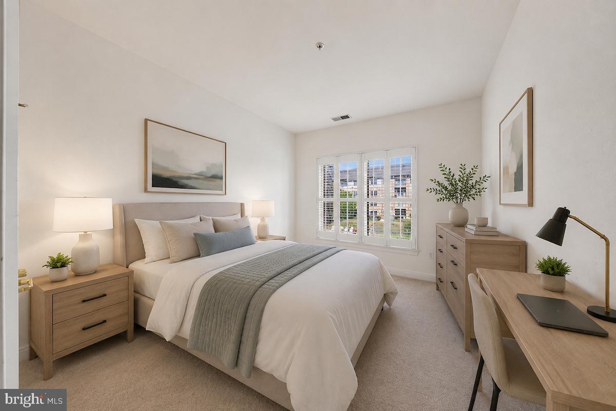 VILLAGE OF FOUNTAINVIEW - Residential