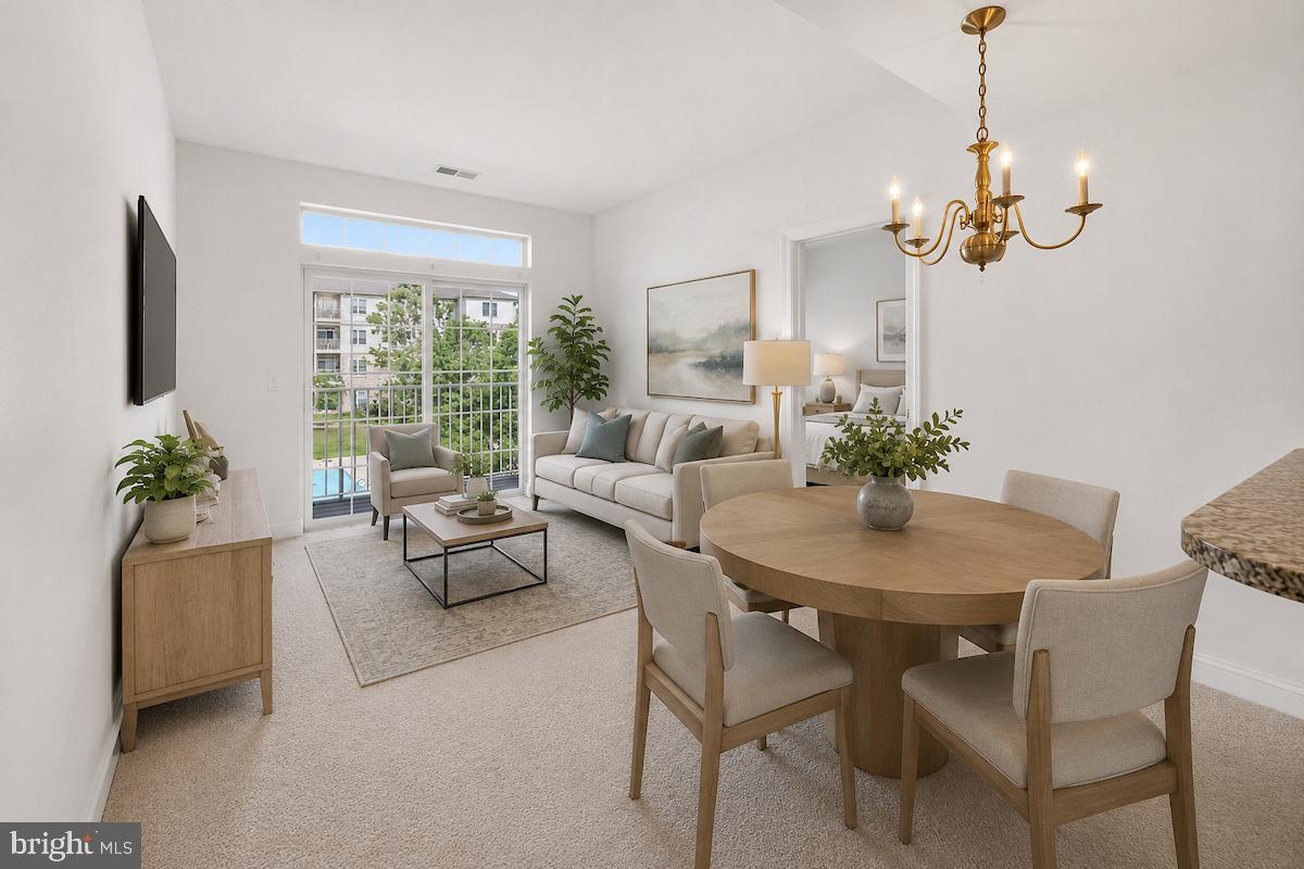 VILLAGE OF FOUNTAINVIEW - Residential