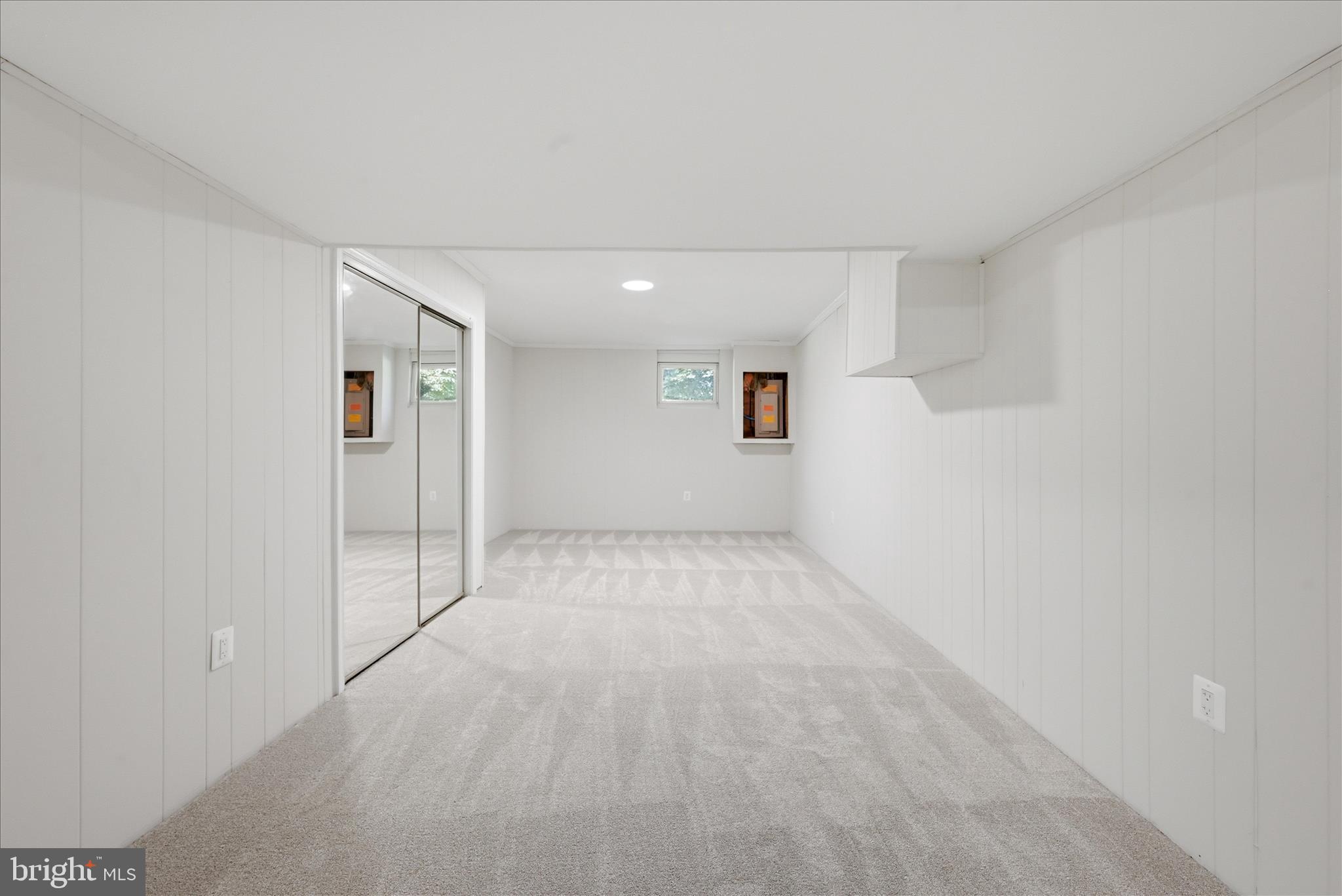 LAWNVALE ESTATES - Residential