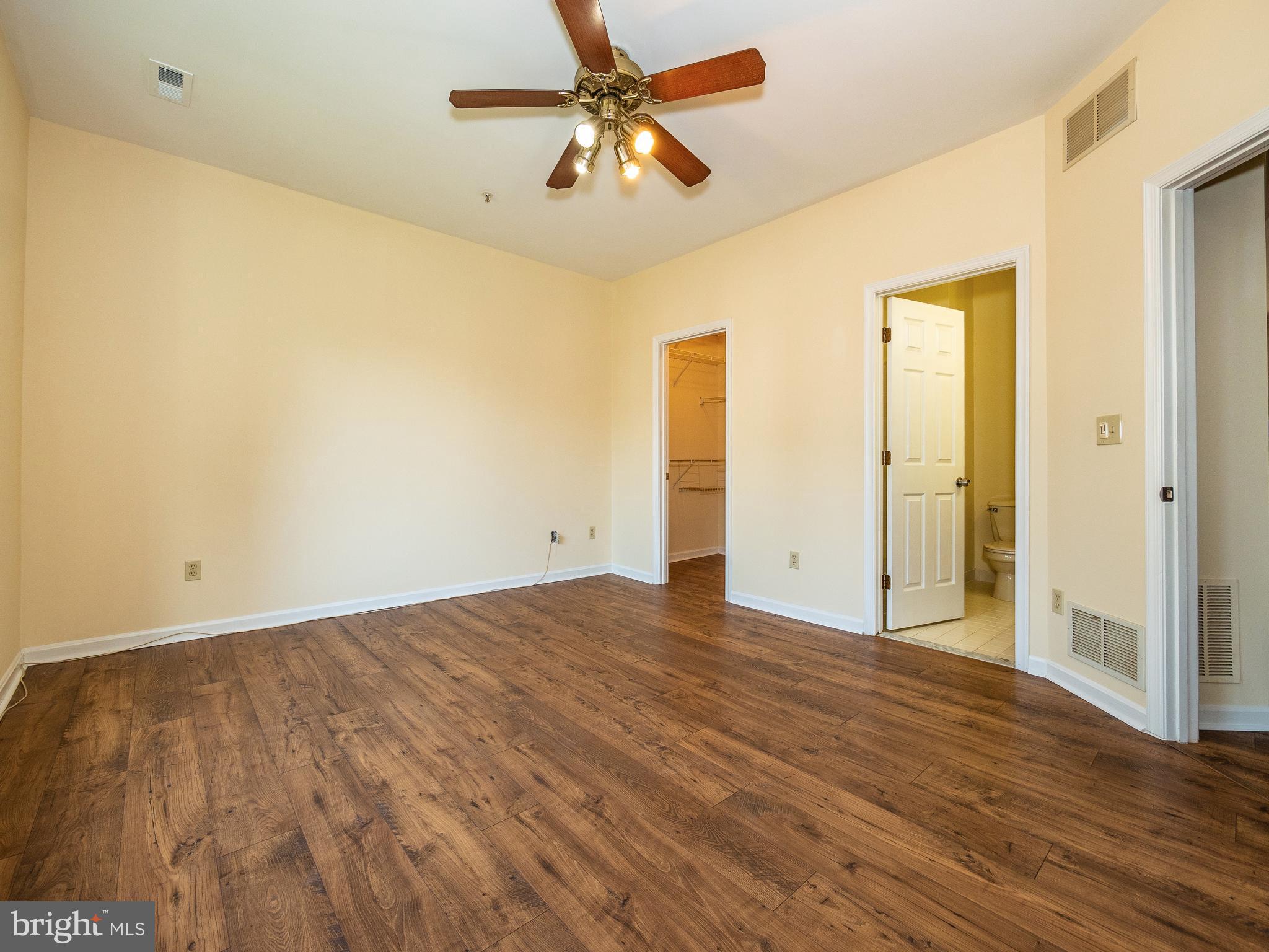 FAIRWAYS BAY HILLS CONDOMINIUMS - Residential