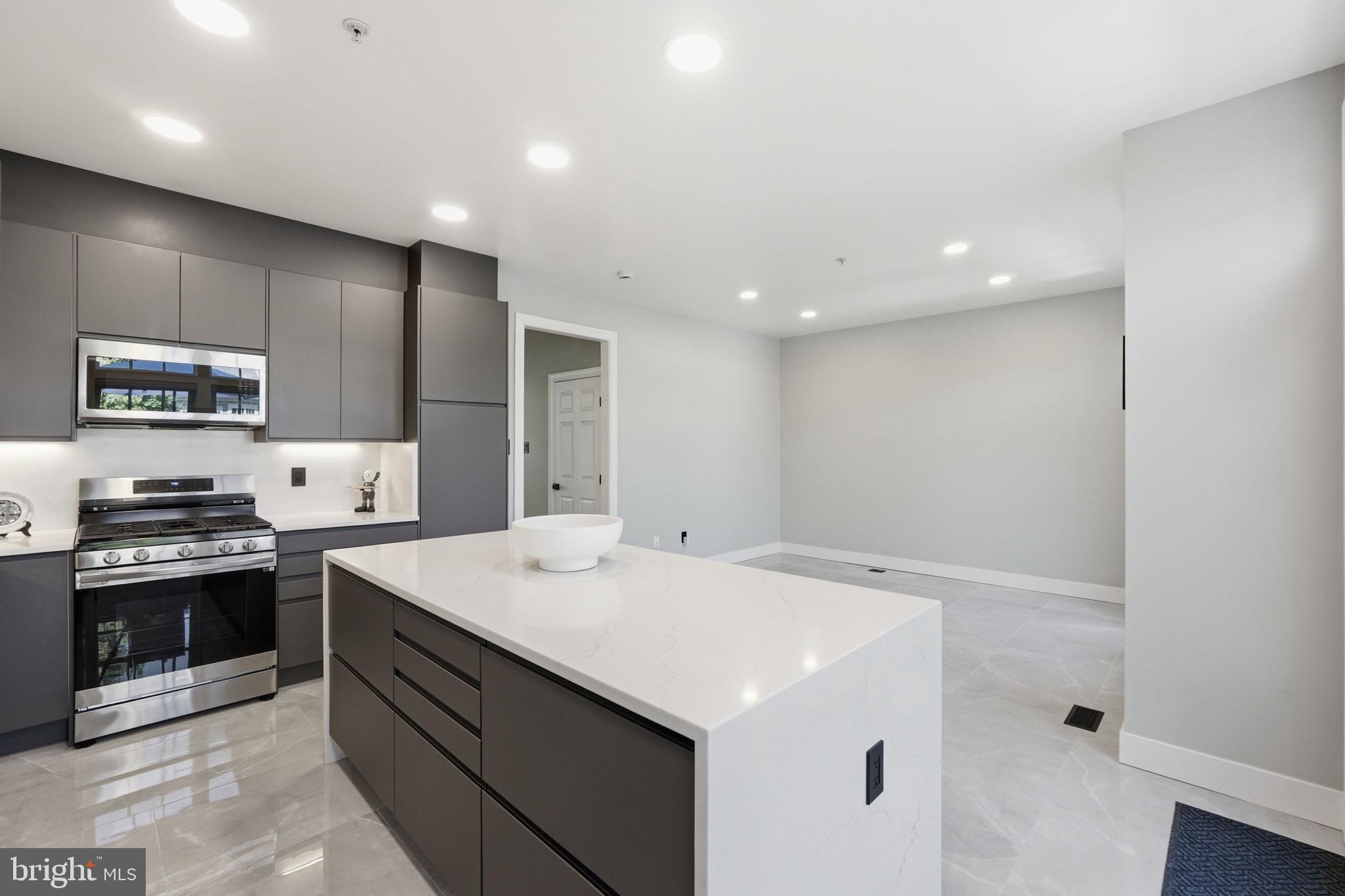 CLARKSBURG TOWN CENTER - Residential