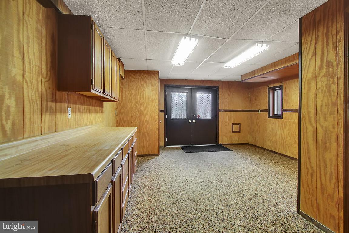 LOCUST GROVE - Residential