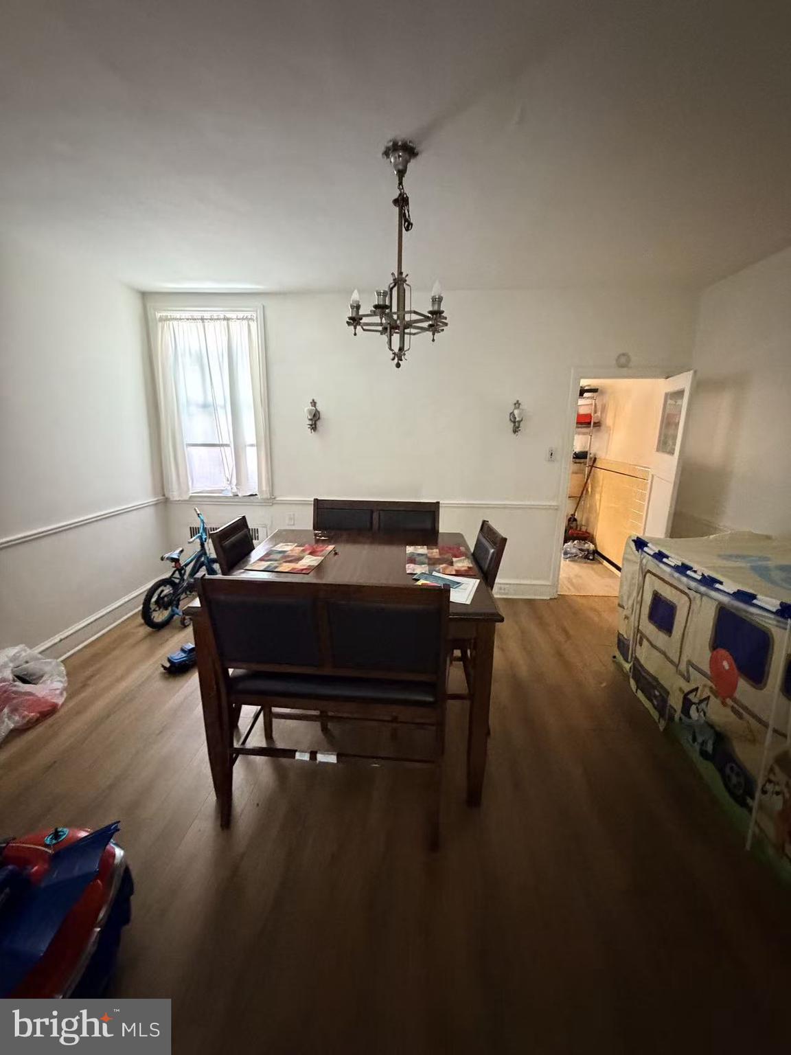 PHILADELPHIA (NORTHEAST) - Residential