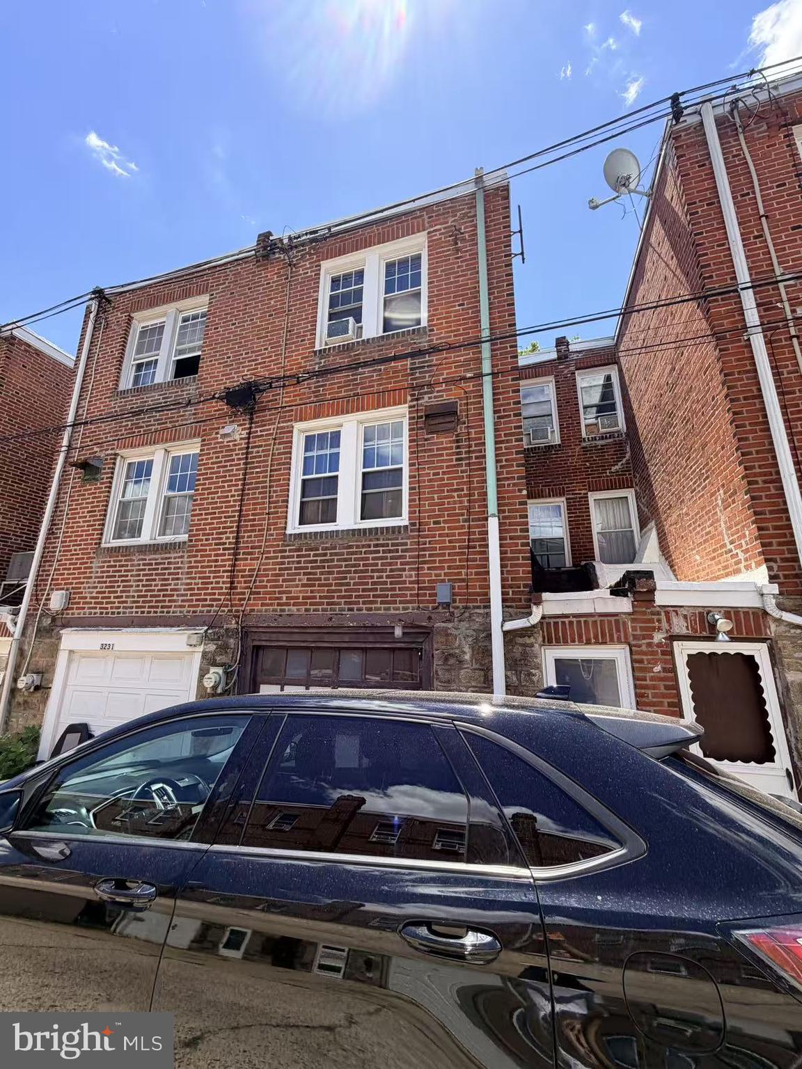 PHILADELPHIA (NORTHEAST) - Residential