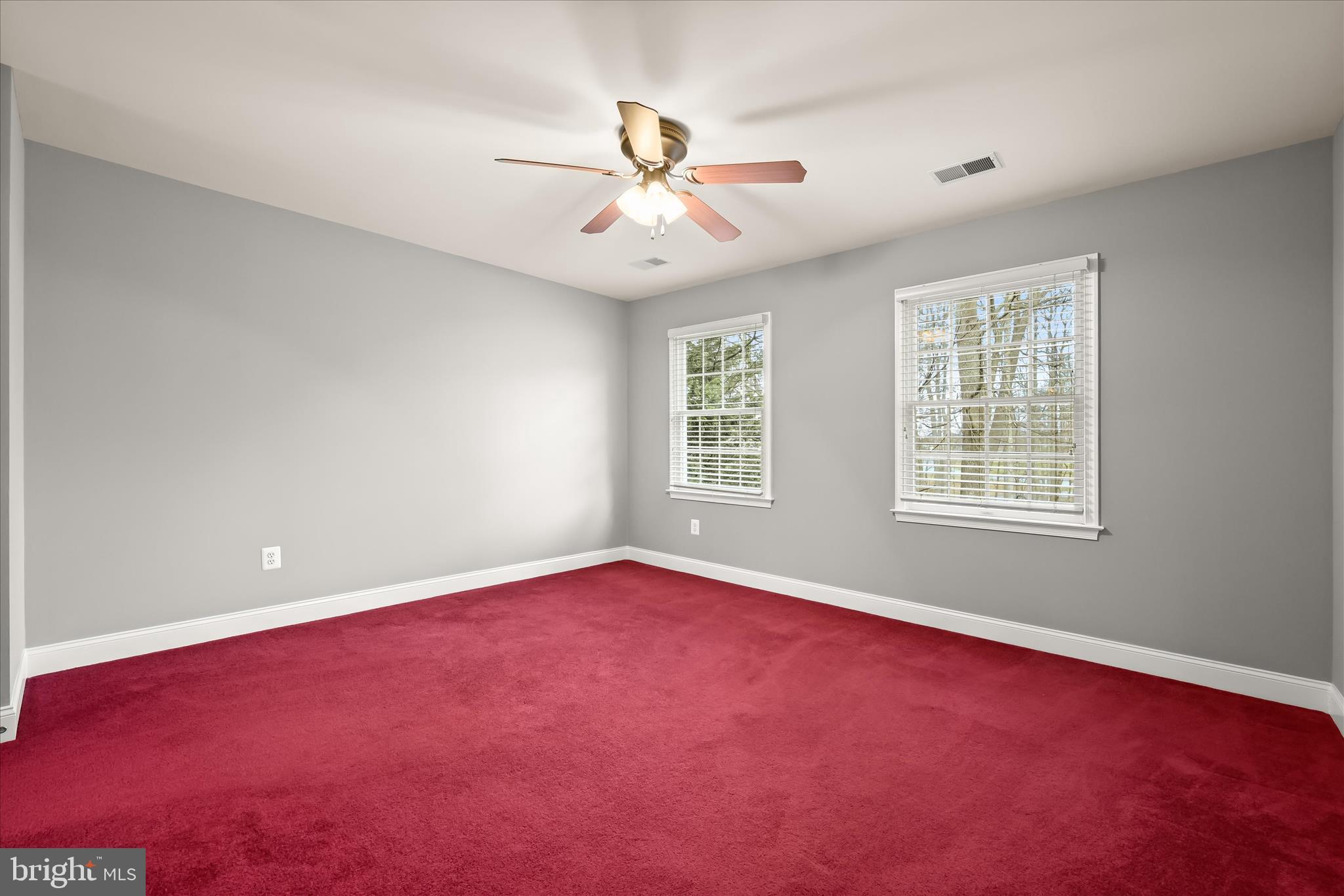 RIDGE VIEW HUNT - Residential