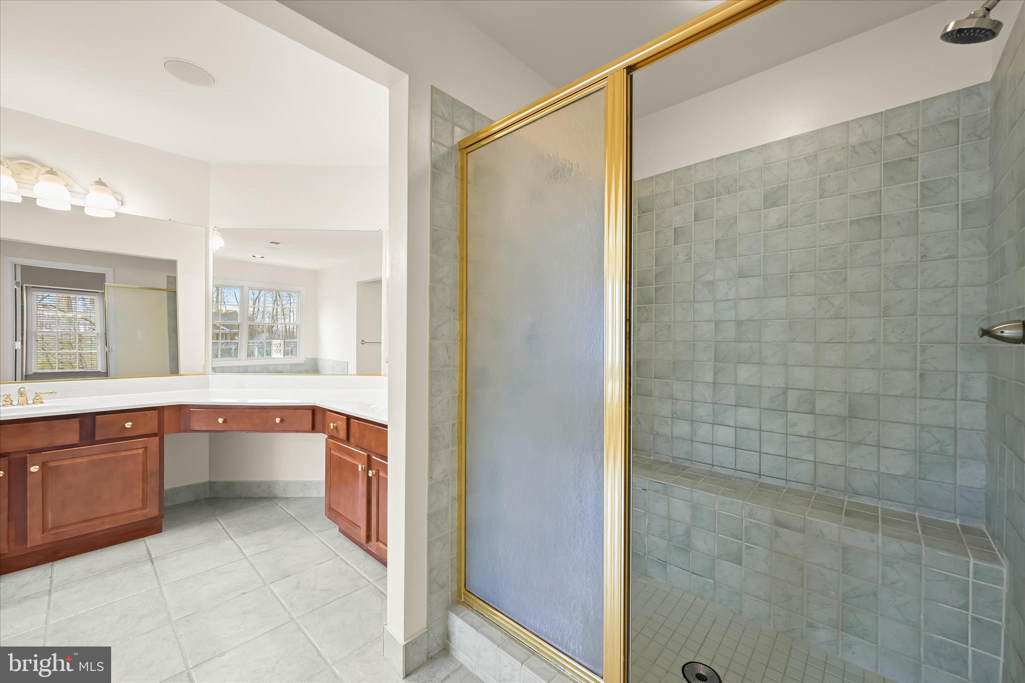 RIDGE VIEW HUNT - Residential