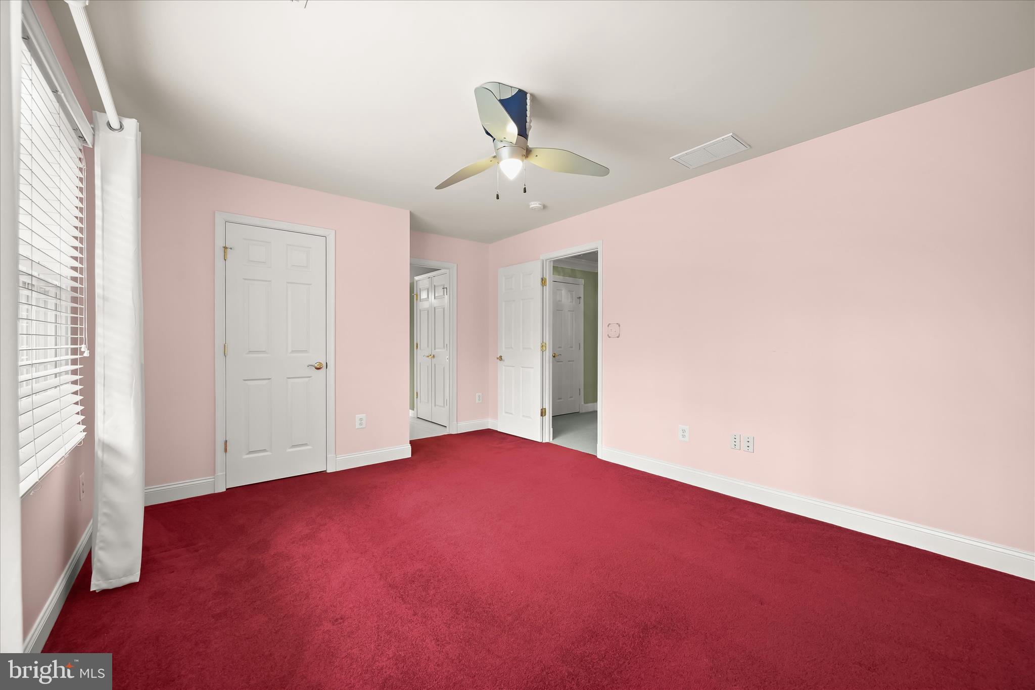 RIDGE VIEW HUNT - Residential