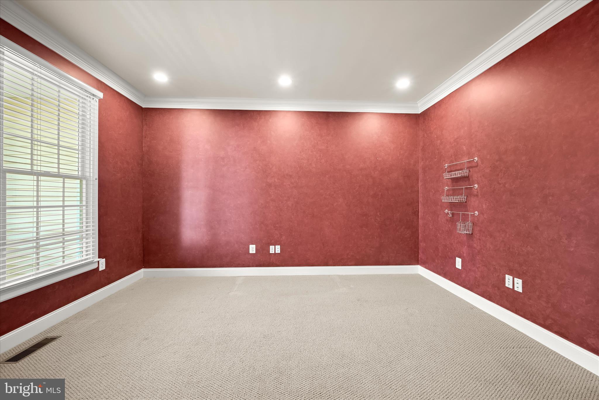 RIDGE VIEW HUNT - Residential
