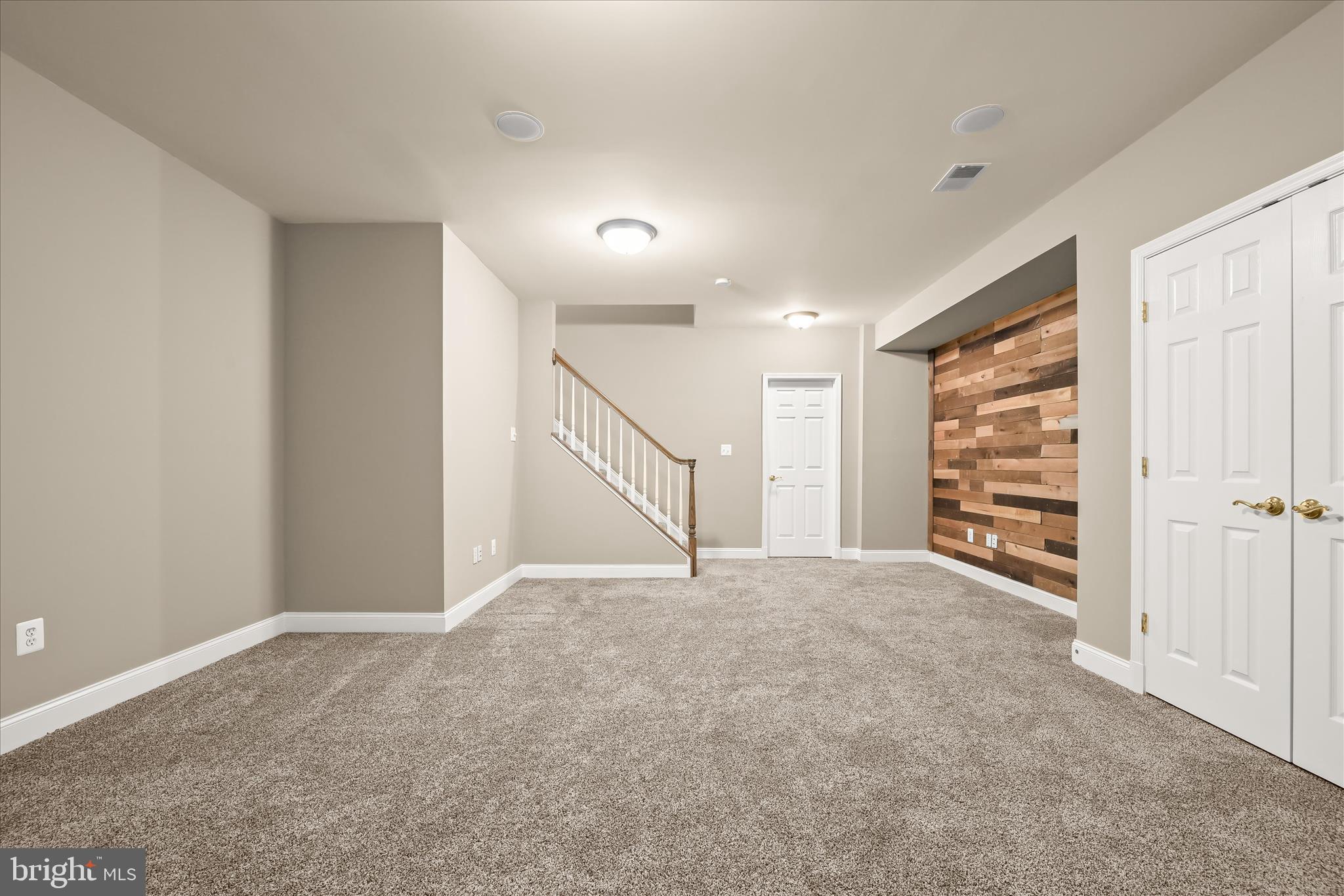 RIDGE VIEW HUNT - Residential