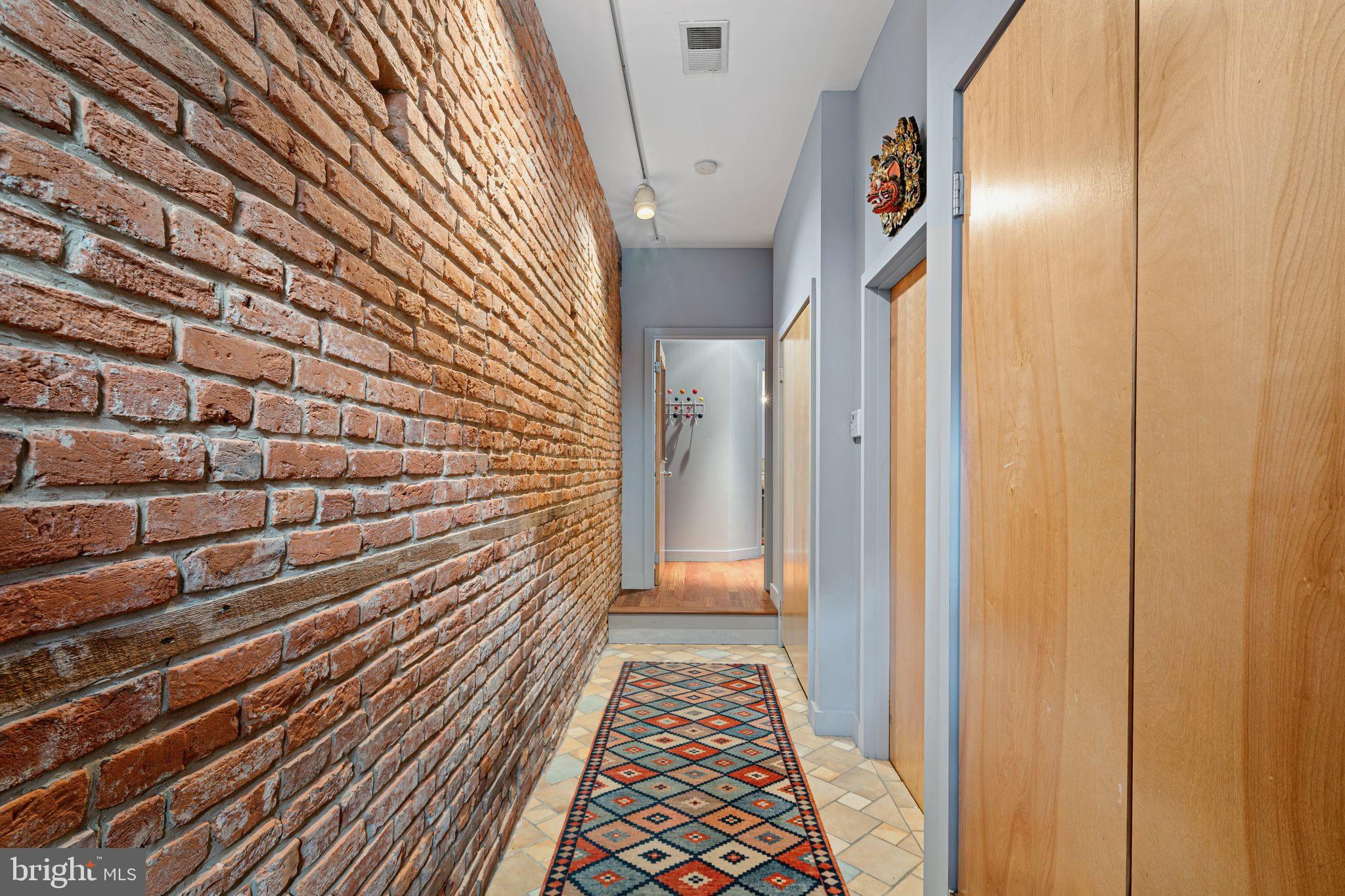 SPRING GARDEN - Residential