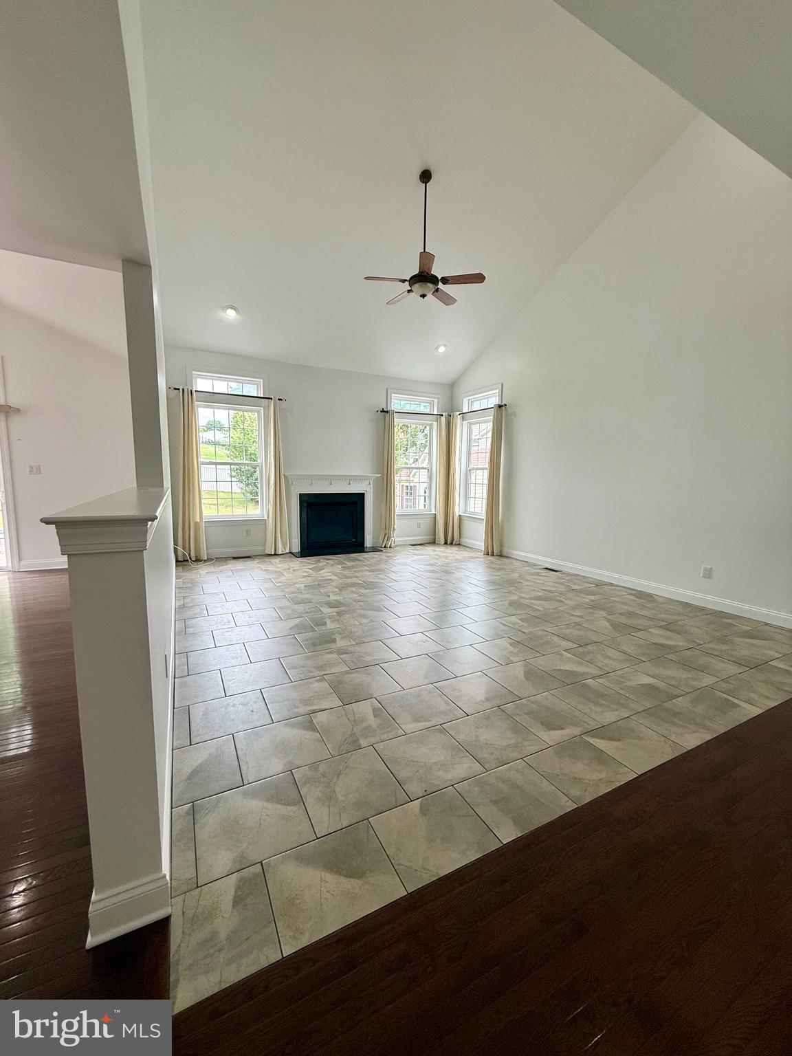 BELMONT RIDGE - Residential