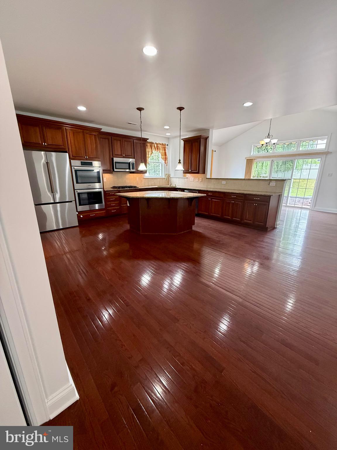 BELMONT RIDGE - Residential