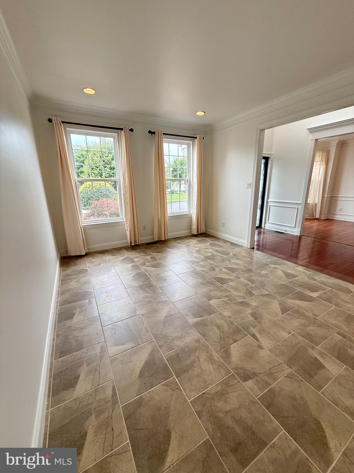 BELMONT RIDGE - Residential