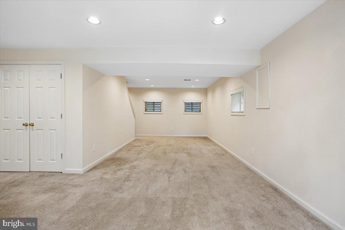 VIRGINIA RUN - Residential