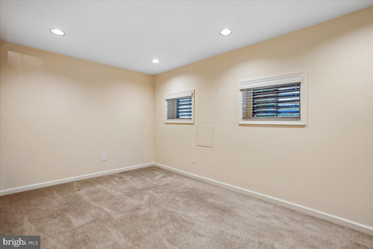 VIRGINIA RUN - Residential