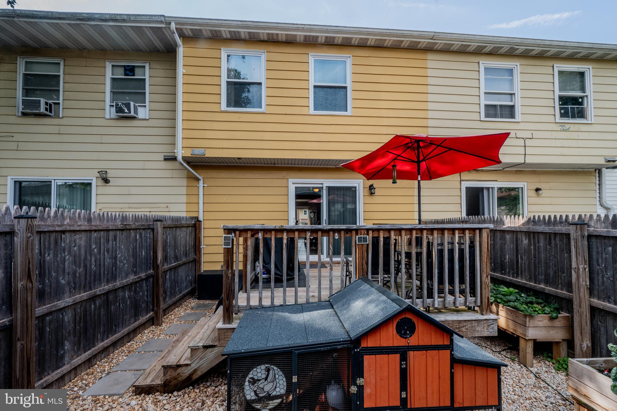 FAIRGROUND VILLAGE - Residential