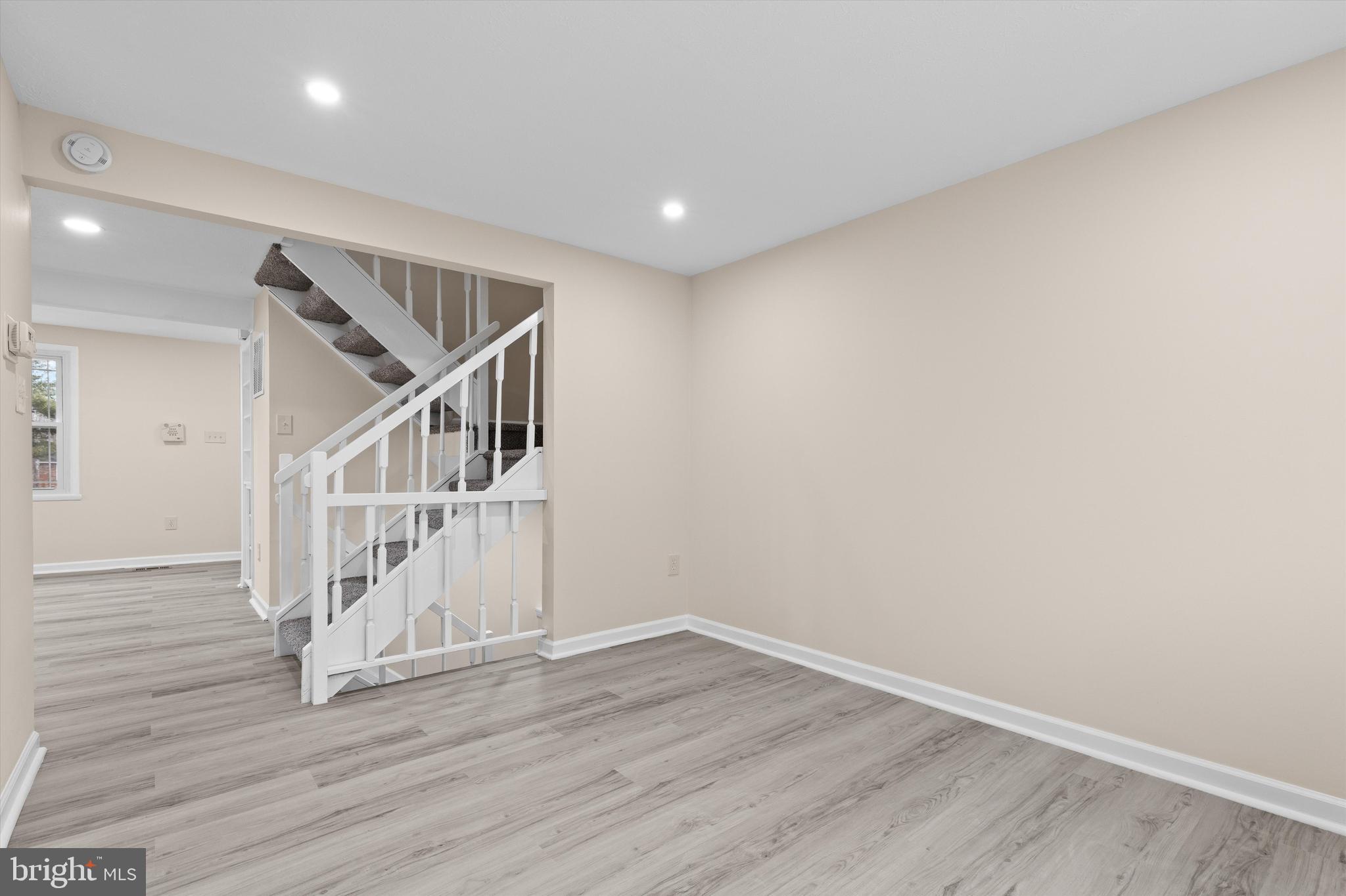 WESTHAMPTON TOWNHOUSES P - Residential
