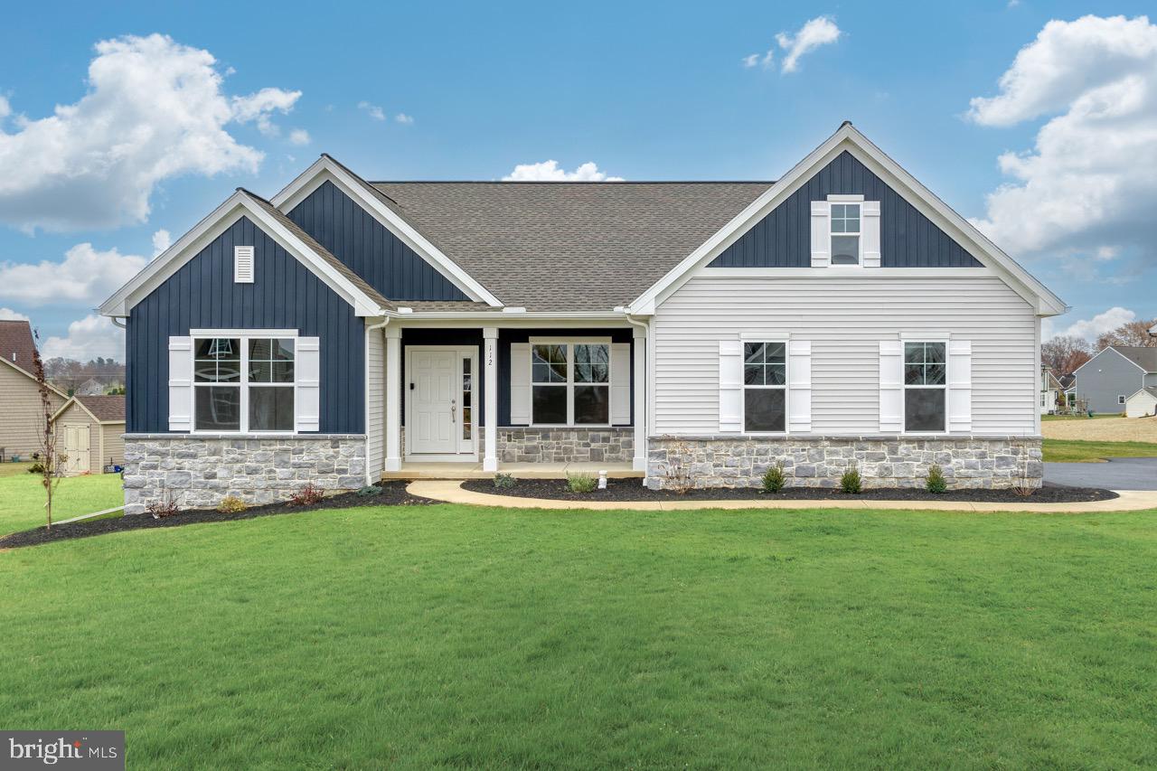 STRATHFORD MEADOWS - Residential