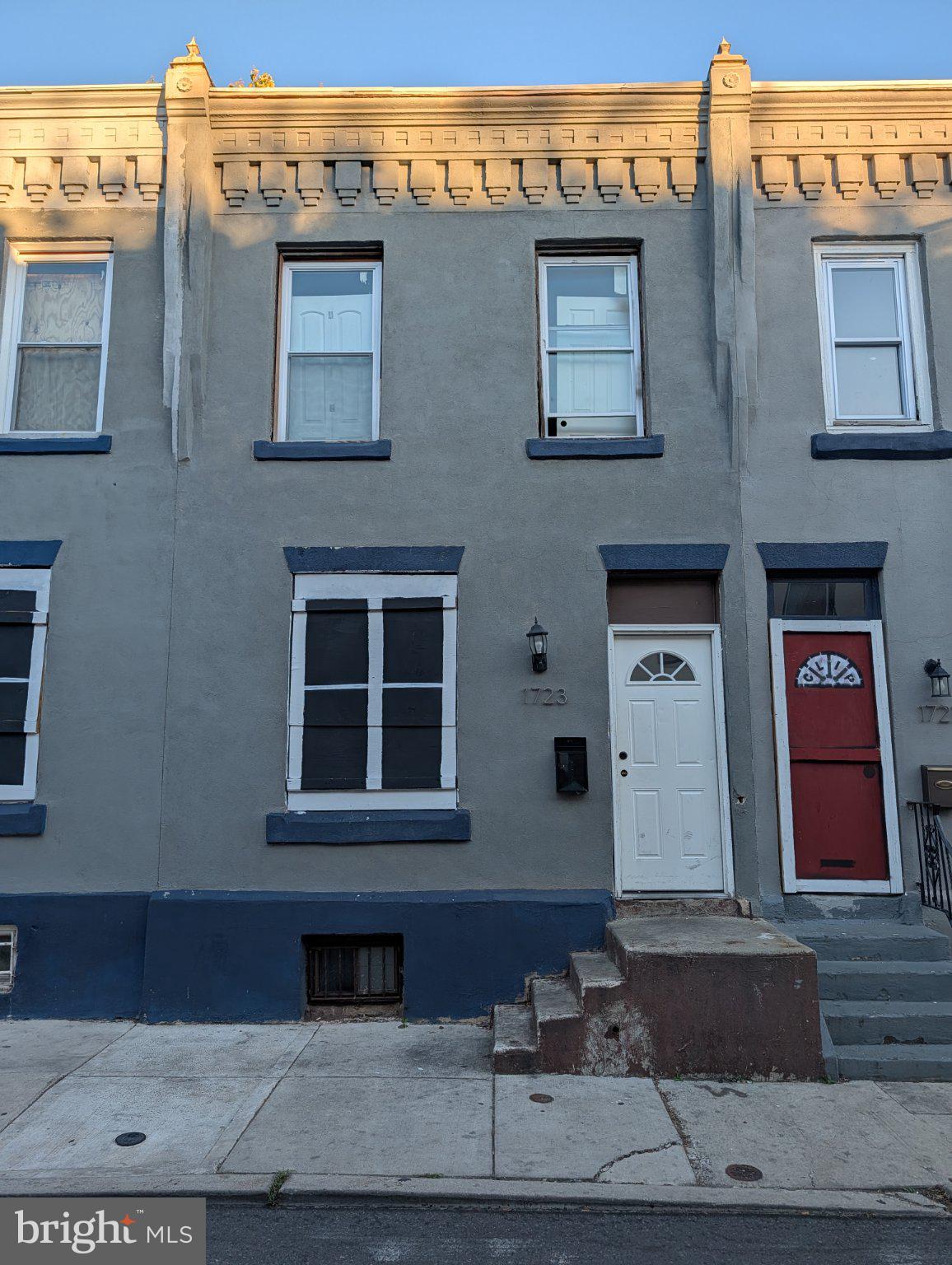 3 bedroom house in Brewerytown.  Being sold cash as is, seller requests buyer use seller's title company for title insurance and settlement, 10% Certified Funds Deposit and Proof Of Funds, Buyer will be responsible for City resale certificate. ALL OFFERS WILL BE PRESENTED. Vacant on lock box