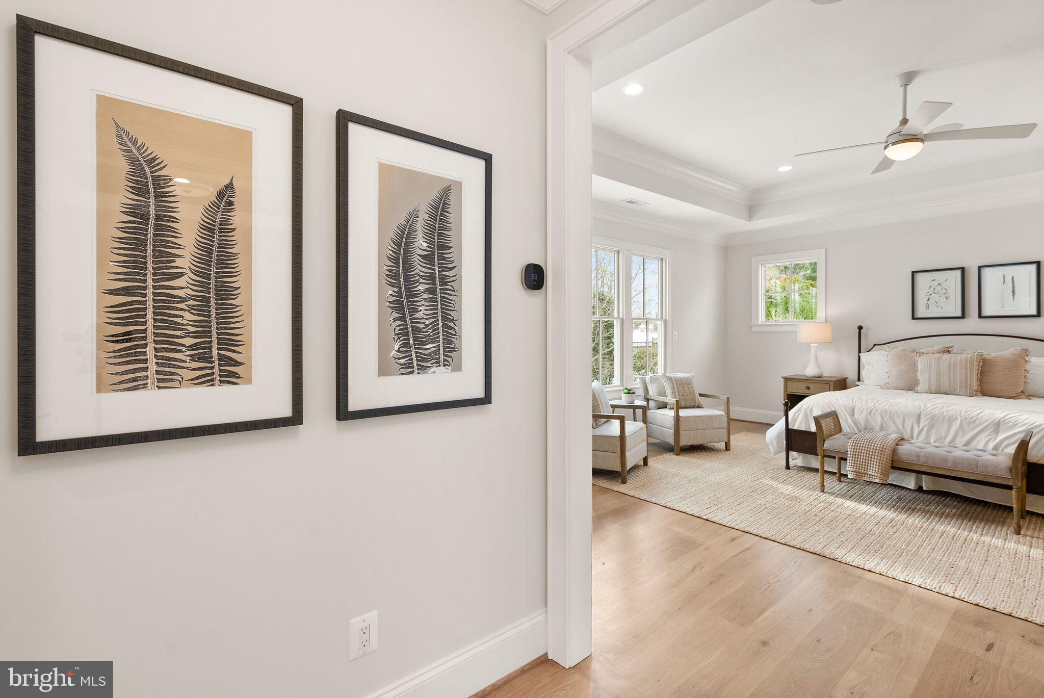 WILLIAMSBURG VILLAGE - Residential