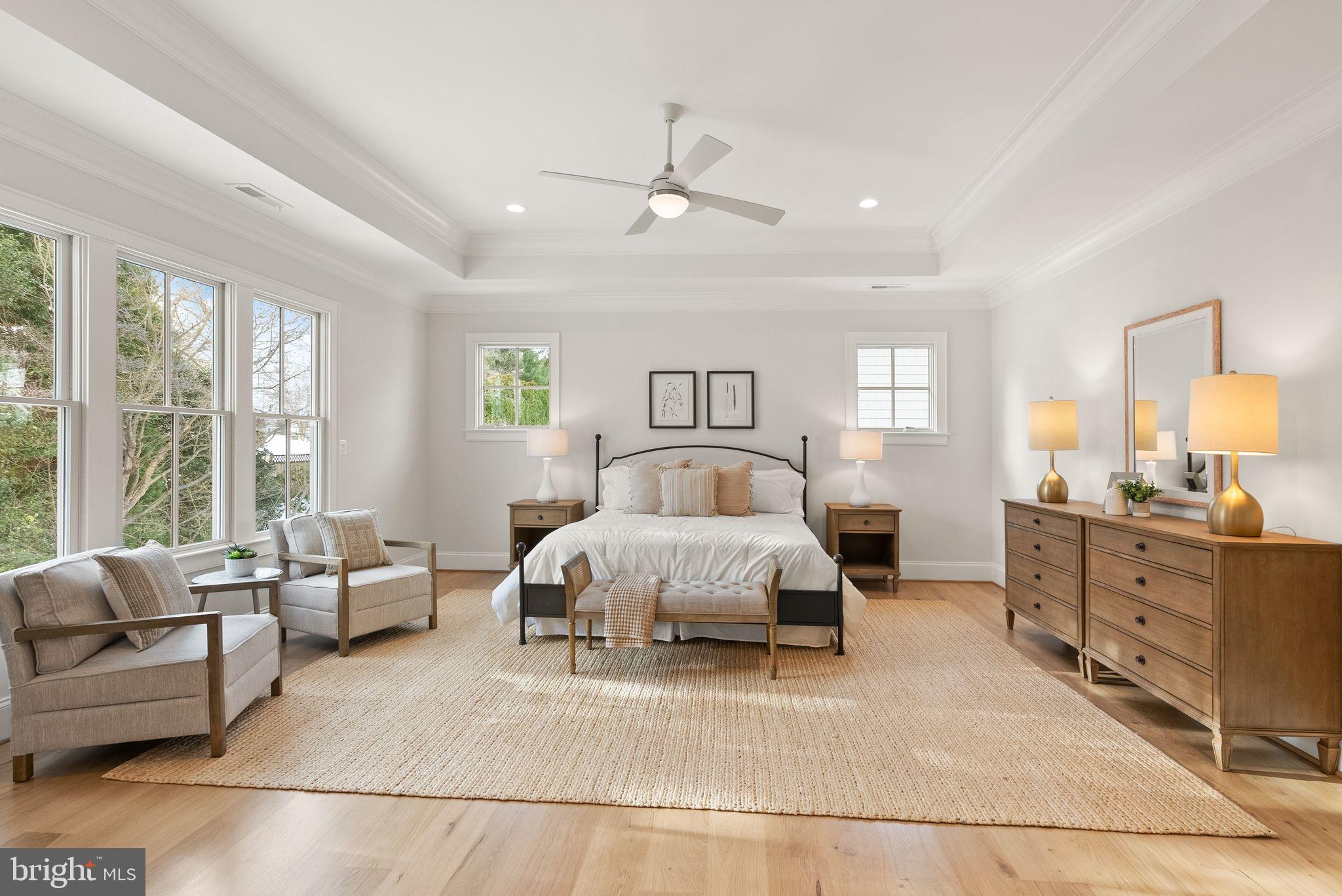 WILLIAMSBURG VILLAGE - Residential