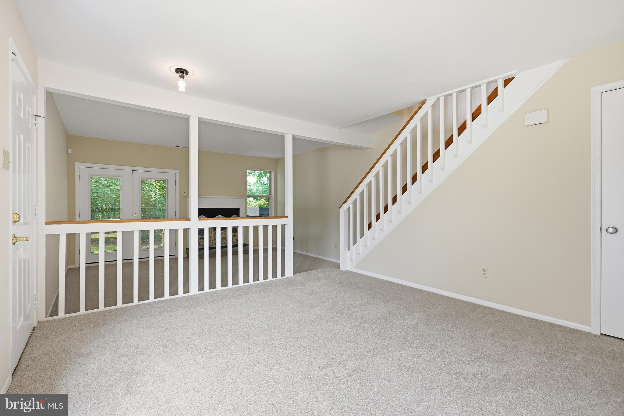 CEDAR POINTE - Residential