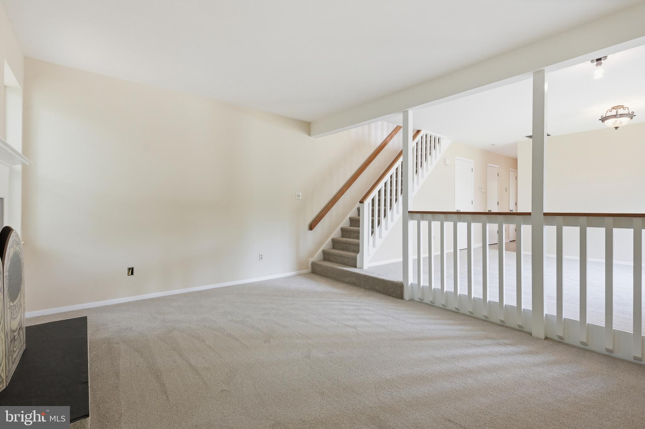 CEDAR POINTE - Residential