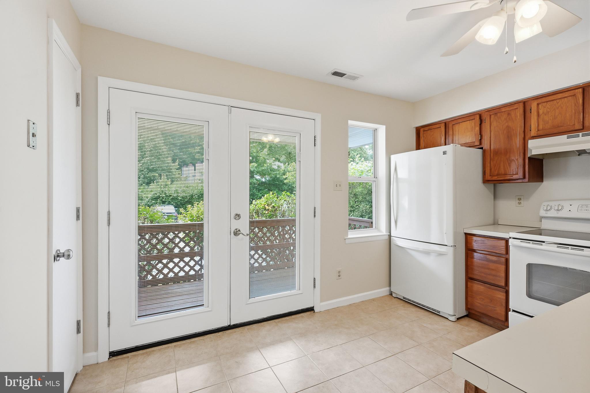 CEDAR POINTE - Residential