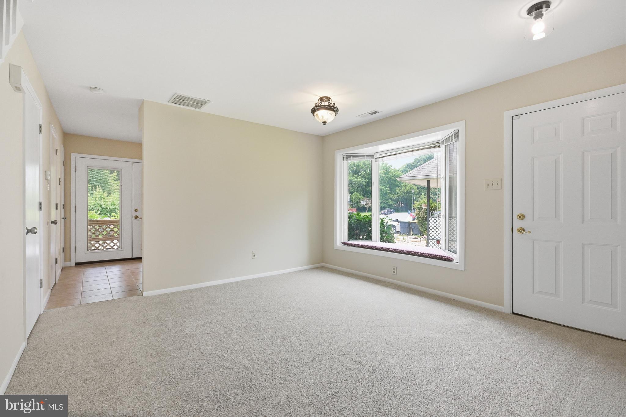 CEDAR POINTE - Residential
