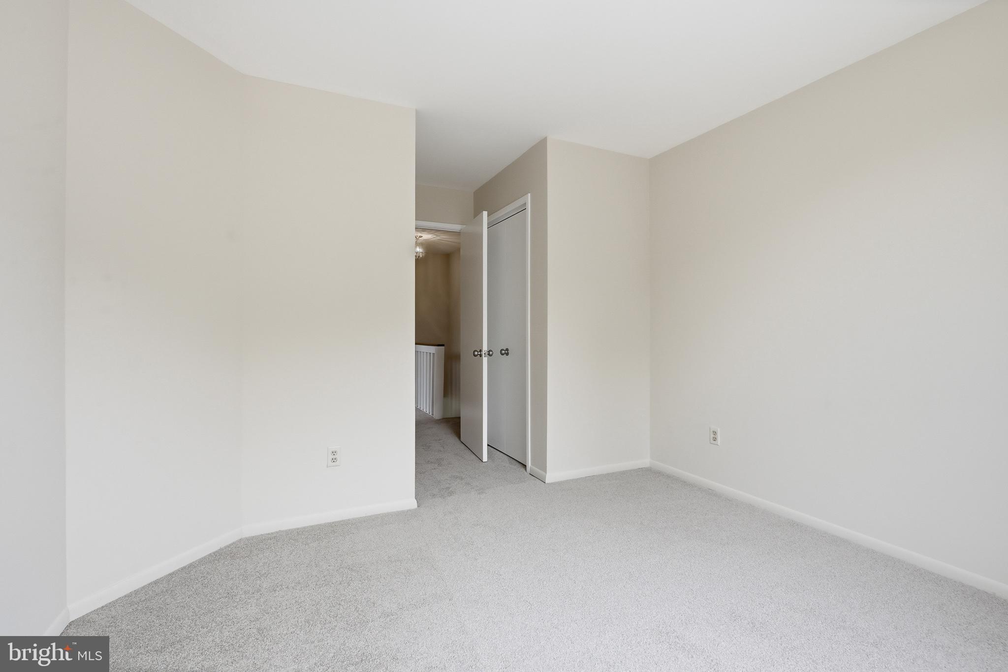 CEDAR POINTE - Residential