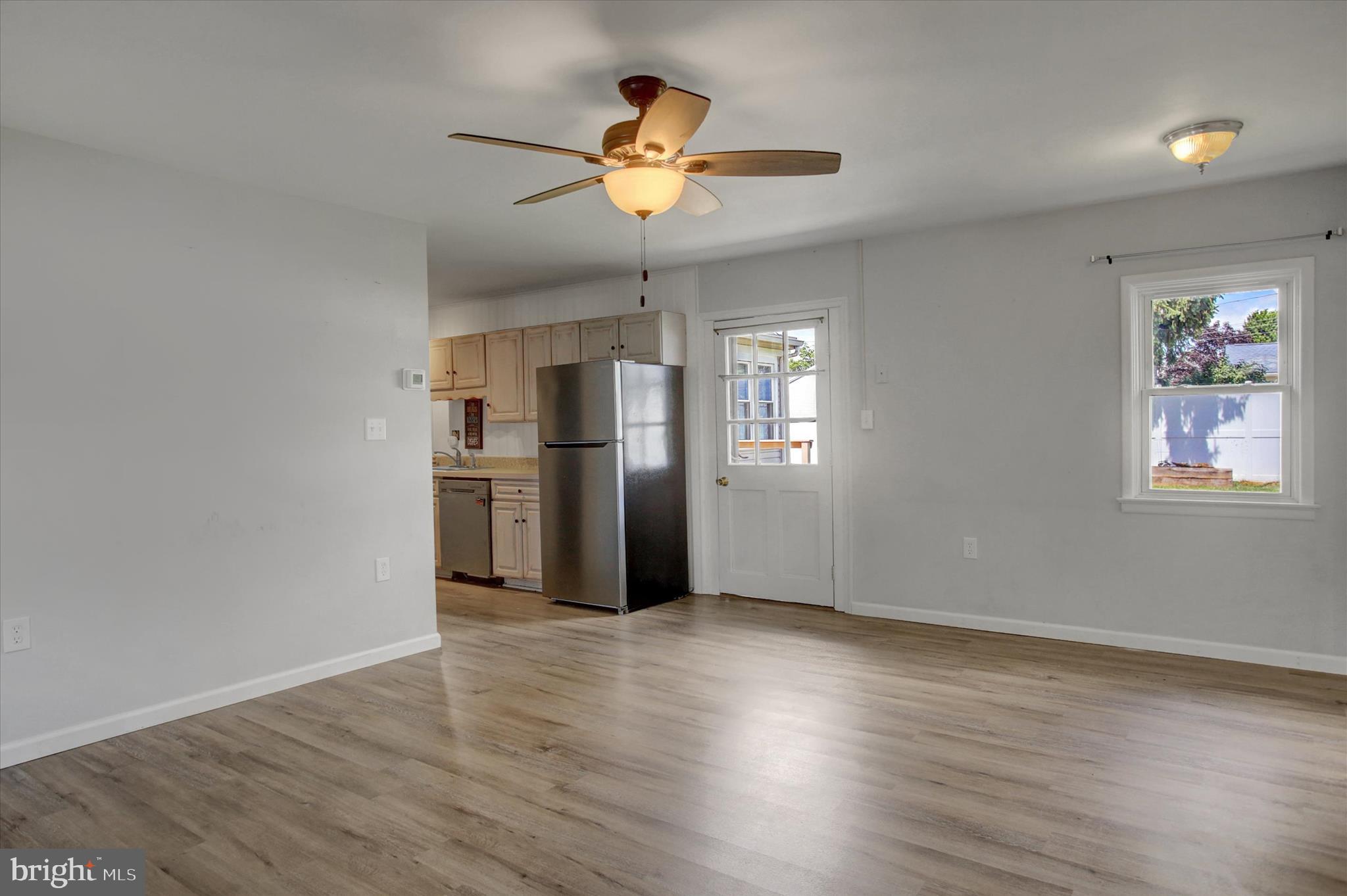 HERWIN VILLAGE - Residential