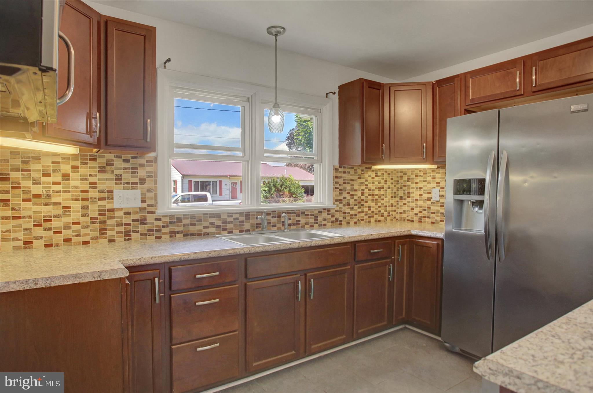 HERWIN VILLAGE - Residential