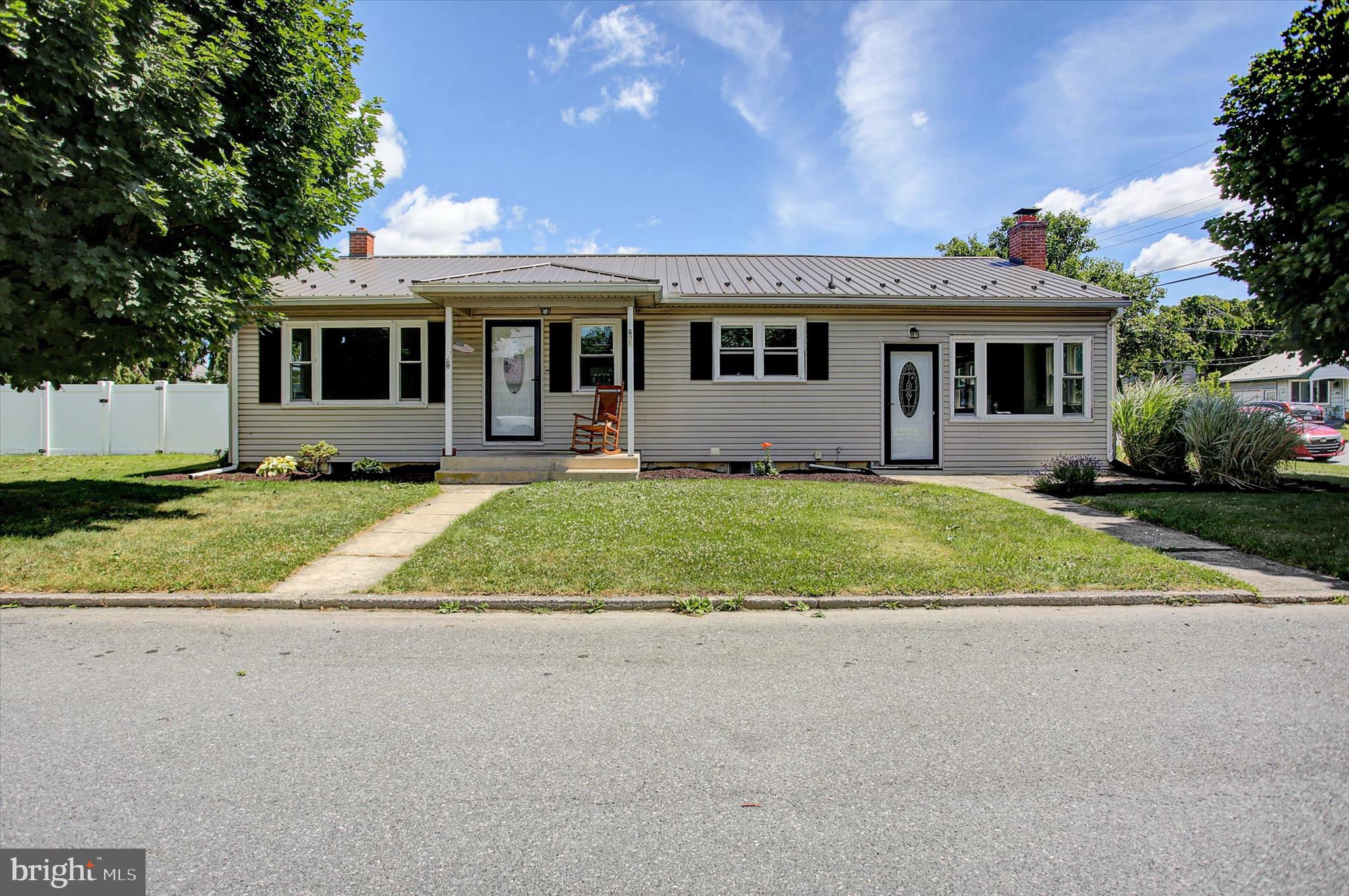 HERWIN VILLAGE - Residential