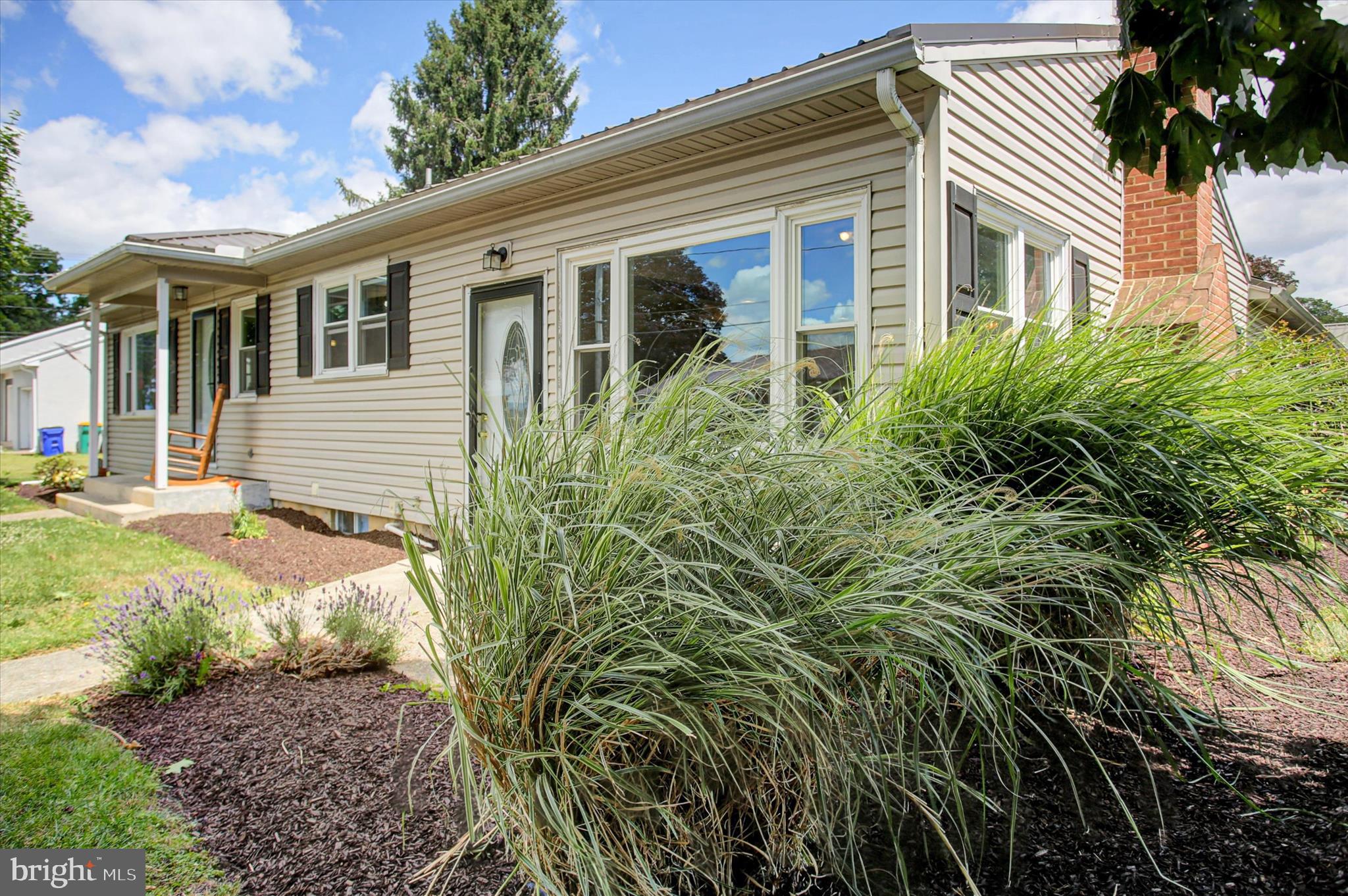 HERWIN VILLAGE - Residential