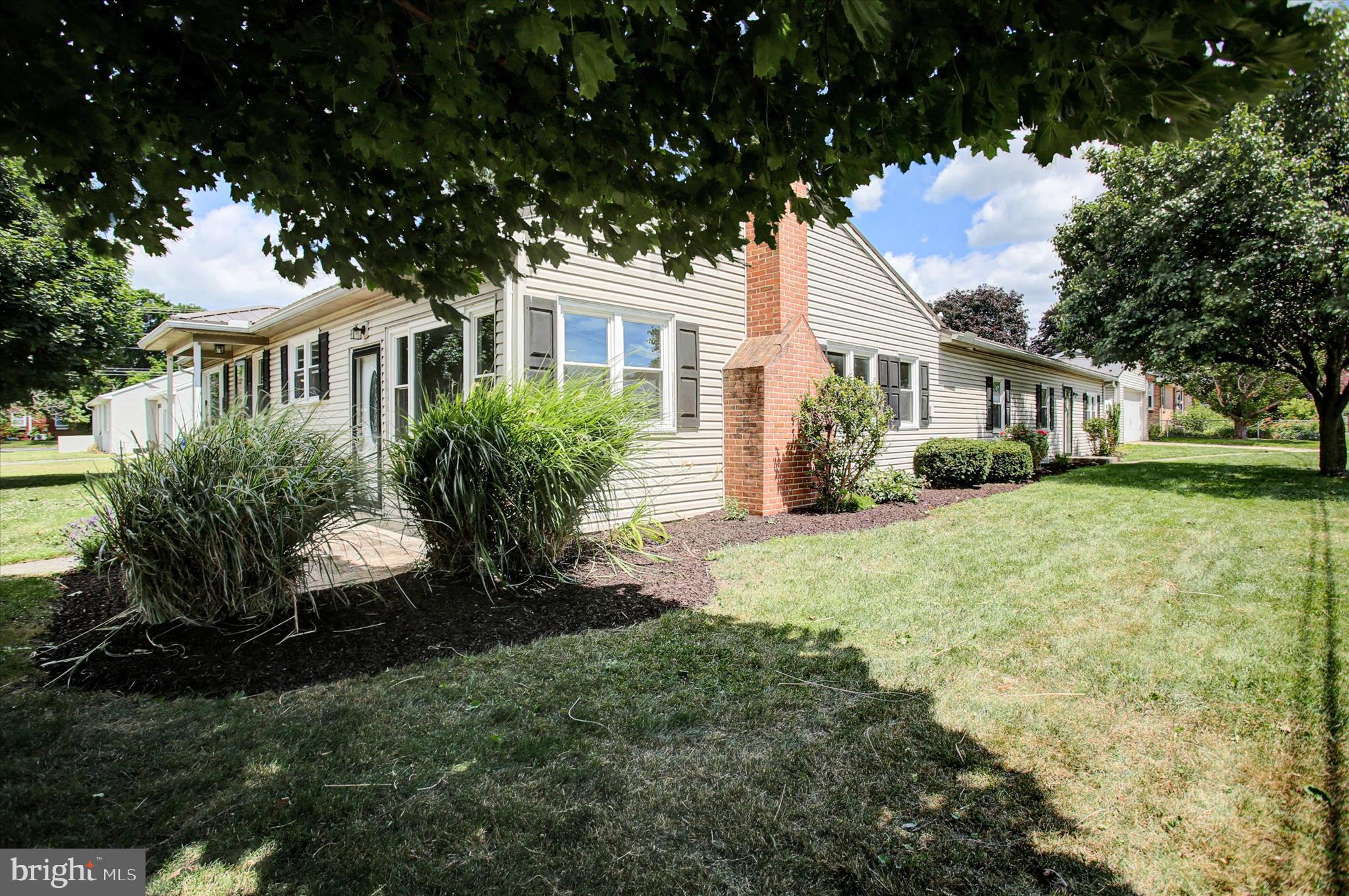 HERWIN VILLAGE - Residential