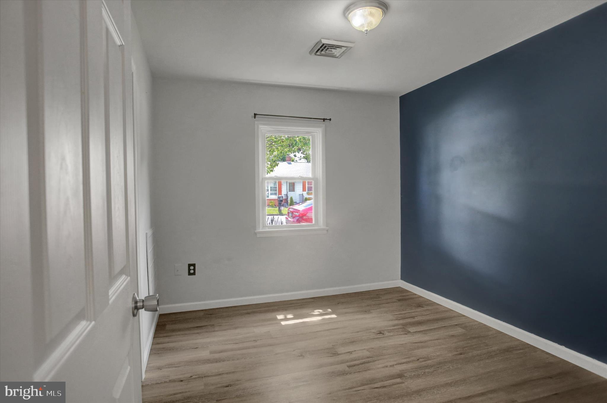 HERWIN VILLAGE - Residential