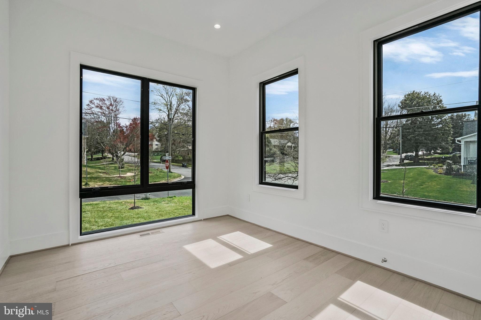 POTOMAC HILLS - Residential