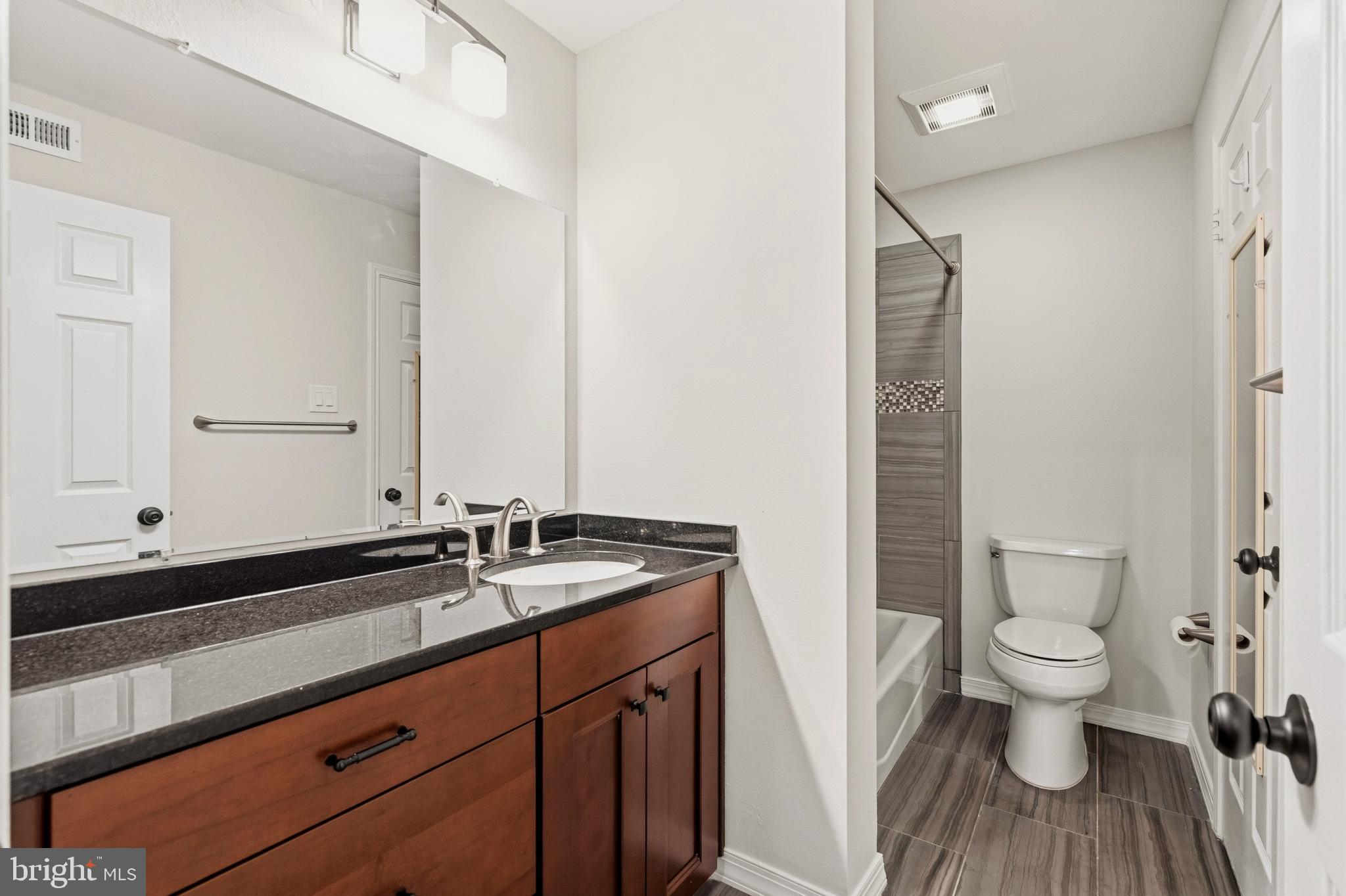 FOUNTAINS AT MCLEAN - Residential