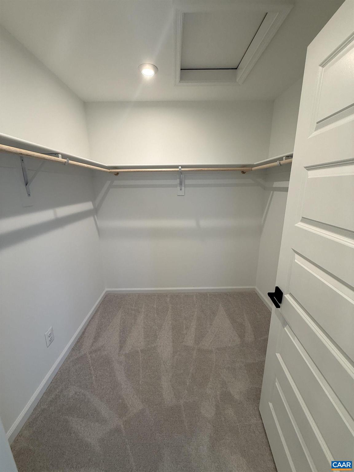 UNKNOWN - Residential Lease