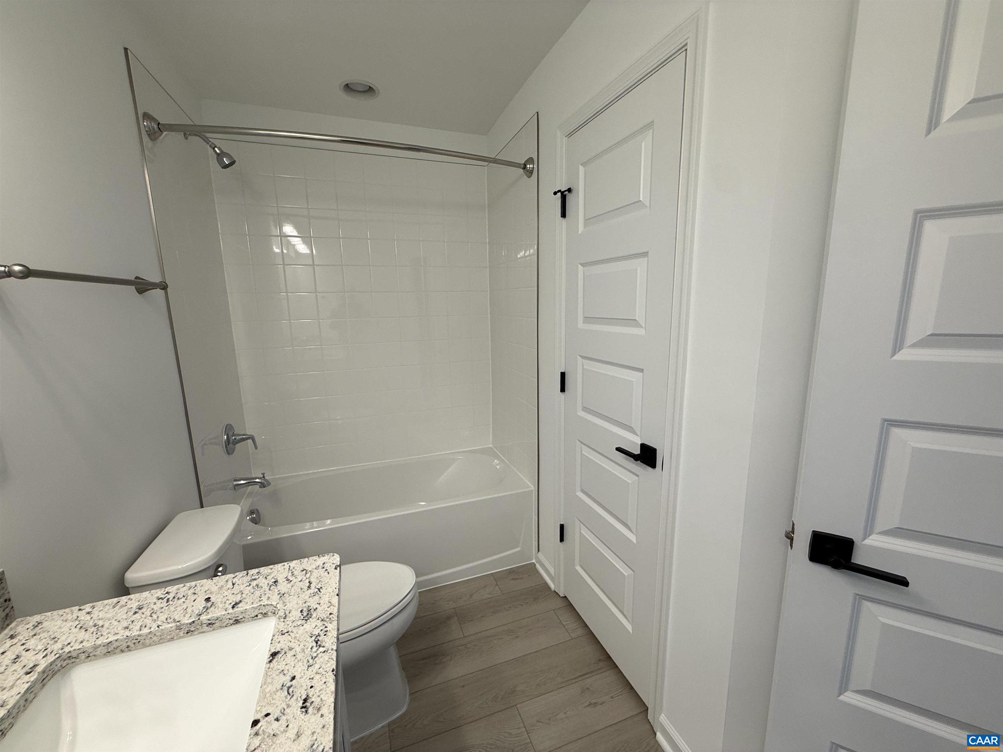 UNKNOWN - Residential Lease