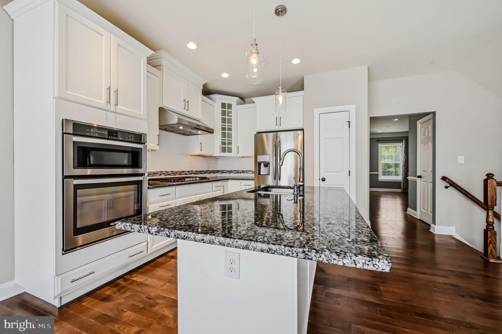 RAVENSCLIFF - Residential