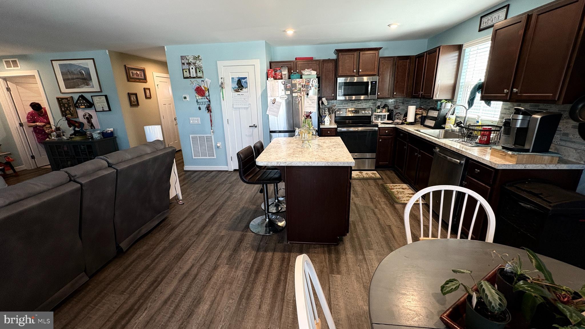 MILFORD PONDS - Residential