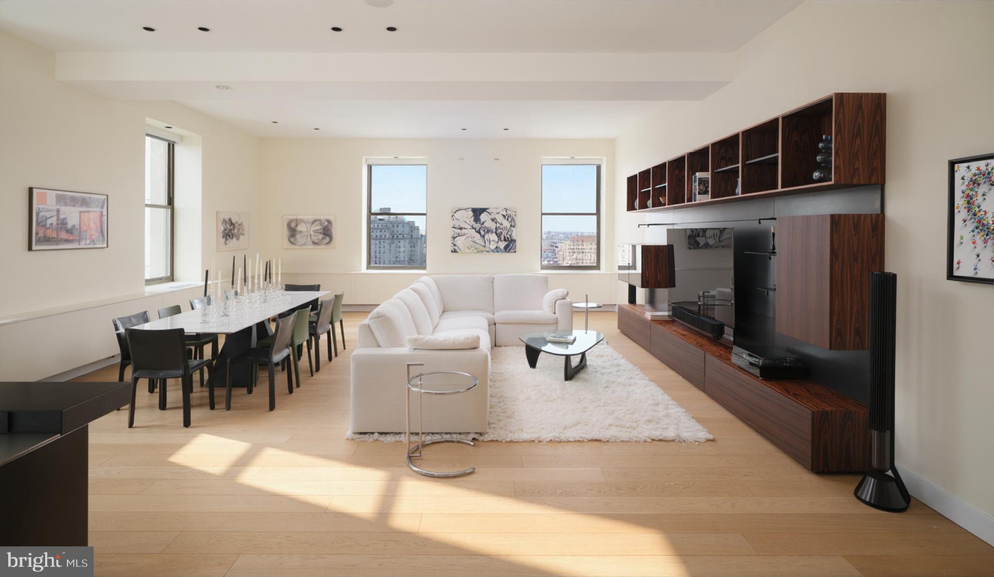 WASHINGTON SQ - Residential