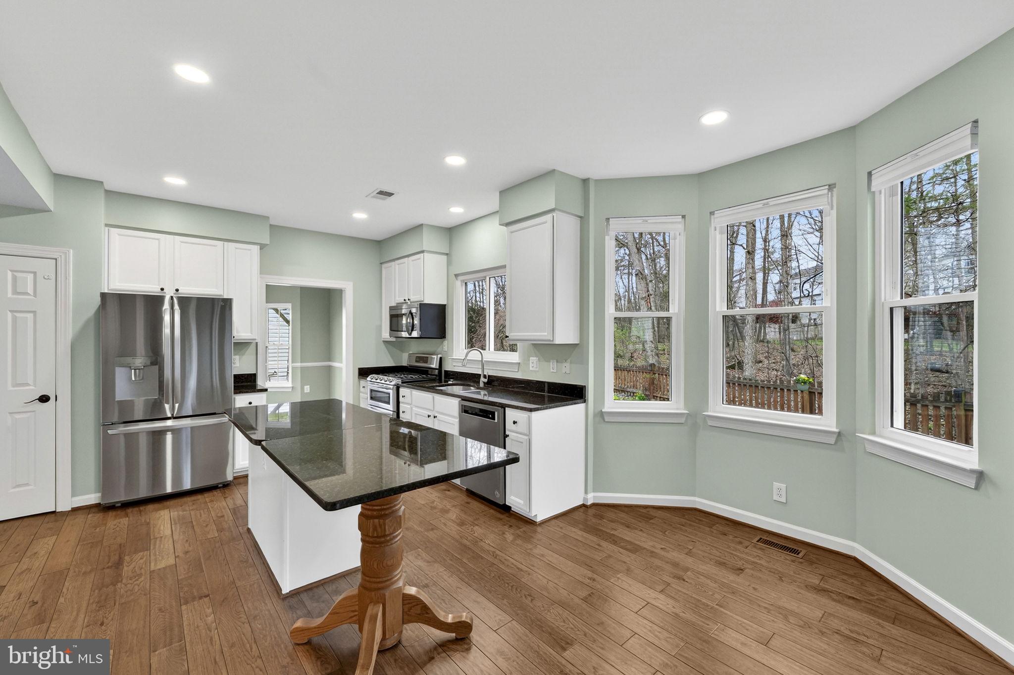 ASHLEIGH - Residential