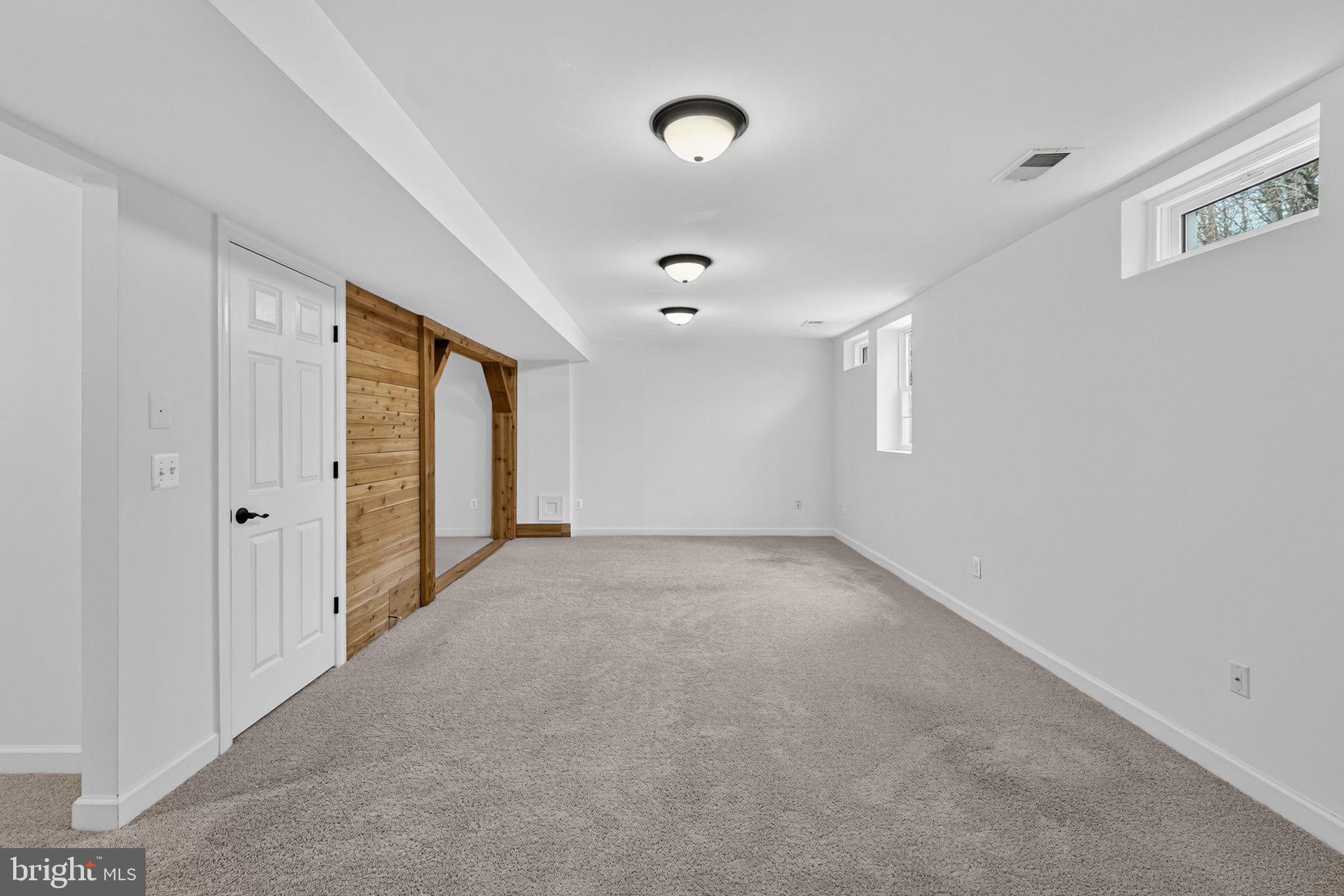 ASHLEIGH - Residential