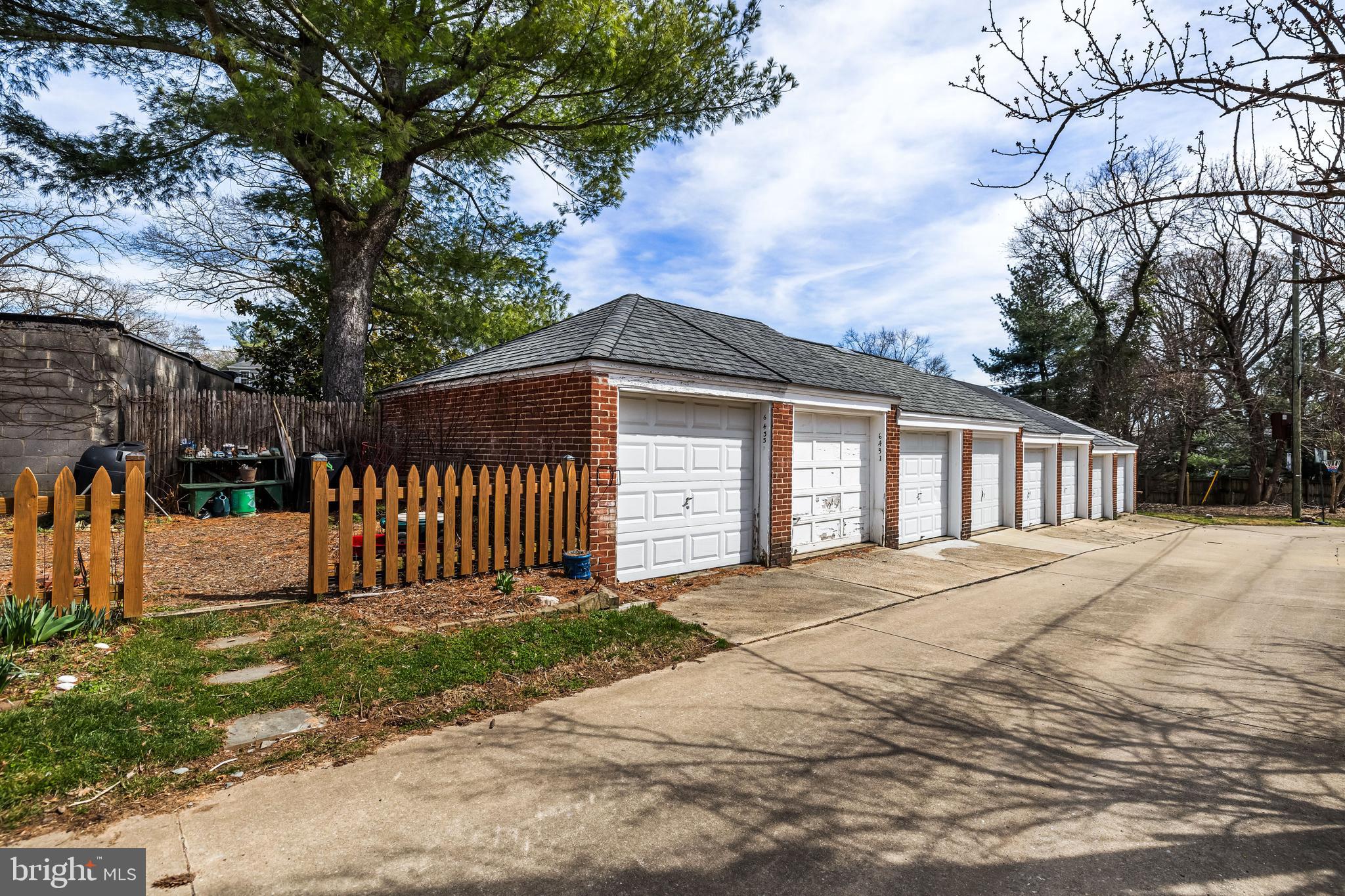 GAYWOOD - Residential